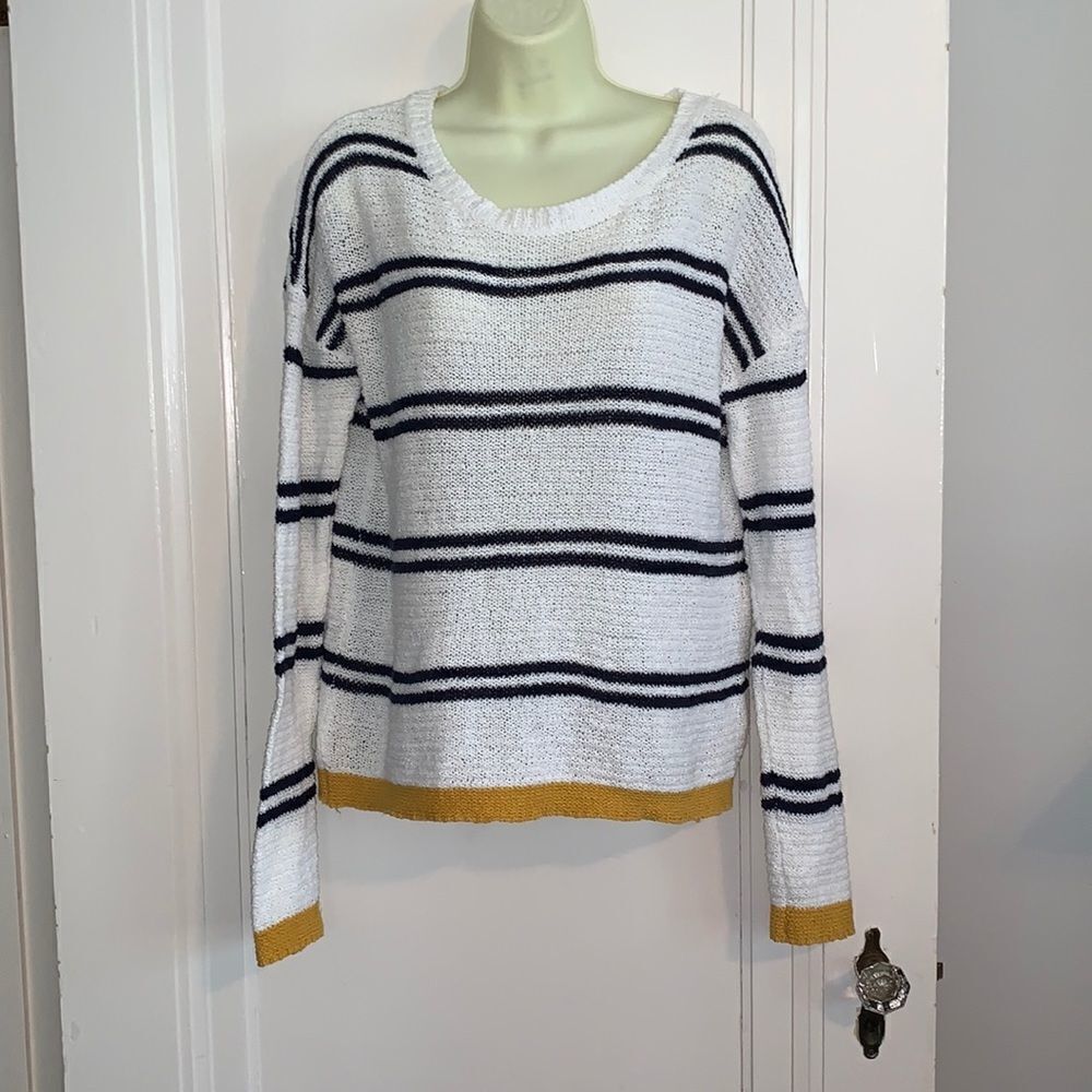 ArtisanΒ NYβ slouchyβloose weave white with black stripes long sleevedβsweater